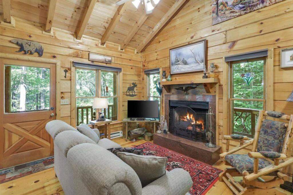 Open Studio Lodge At Little Rock Creek Cherry Log Bagian luar foto